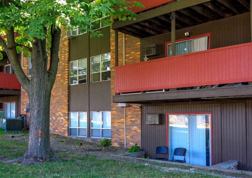 Bronco Apartments Bronco Apartments